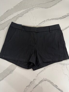 J.Crew 3.5” Black Shorts Size 8 – Classic Tailored